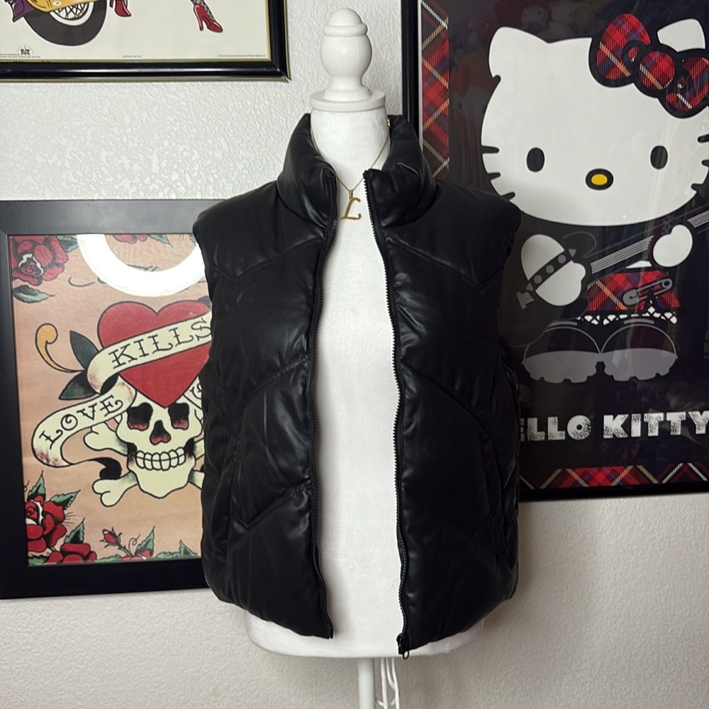 Cisono Black Faux Leather Puffer Vest Outerwear Winter Fall